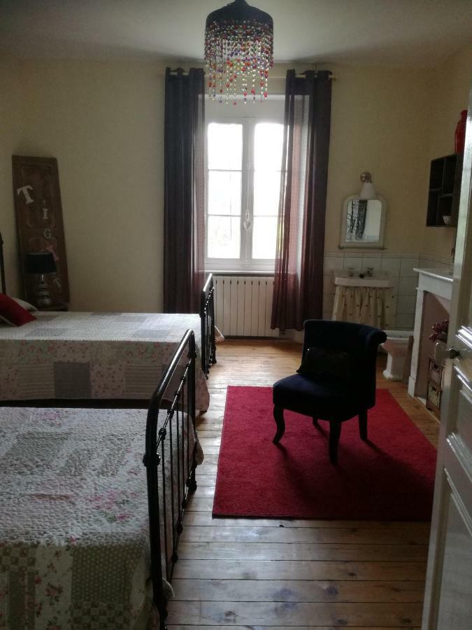 Bed and Breakfast Mon Petit Soulie Loupia Exterior foto